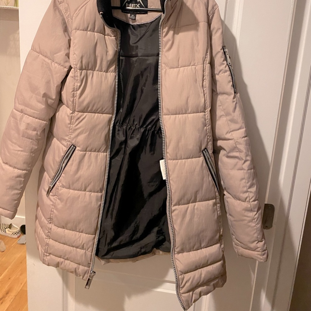 Women winter jacket. Great for the snow. Size Sm/Med